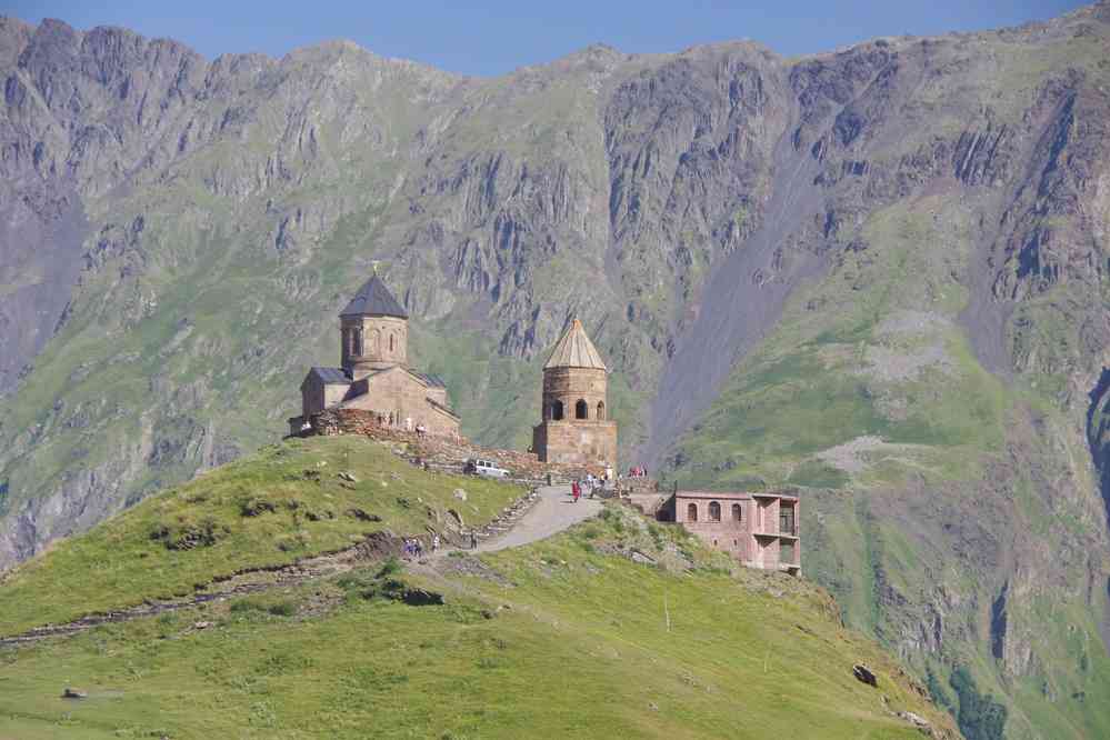 L’église de la Sainte-Trinité de Gergéti (გერგეტი) (გერგეტის სამების ეკლესია), le 7 août 2017 L’église de la Sainte-Trinité de Gergéti (გერგეტი) (გერგეტის სამების ეკლესია), le 7 août 2017